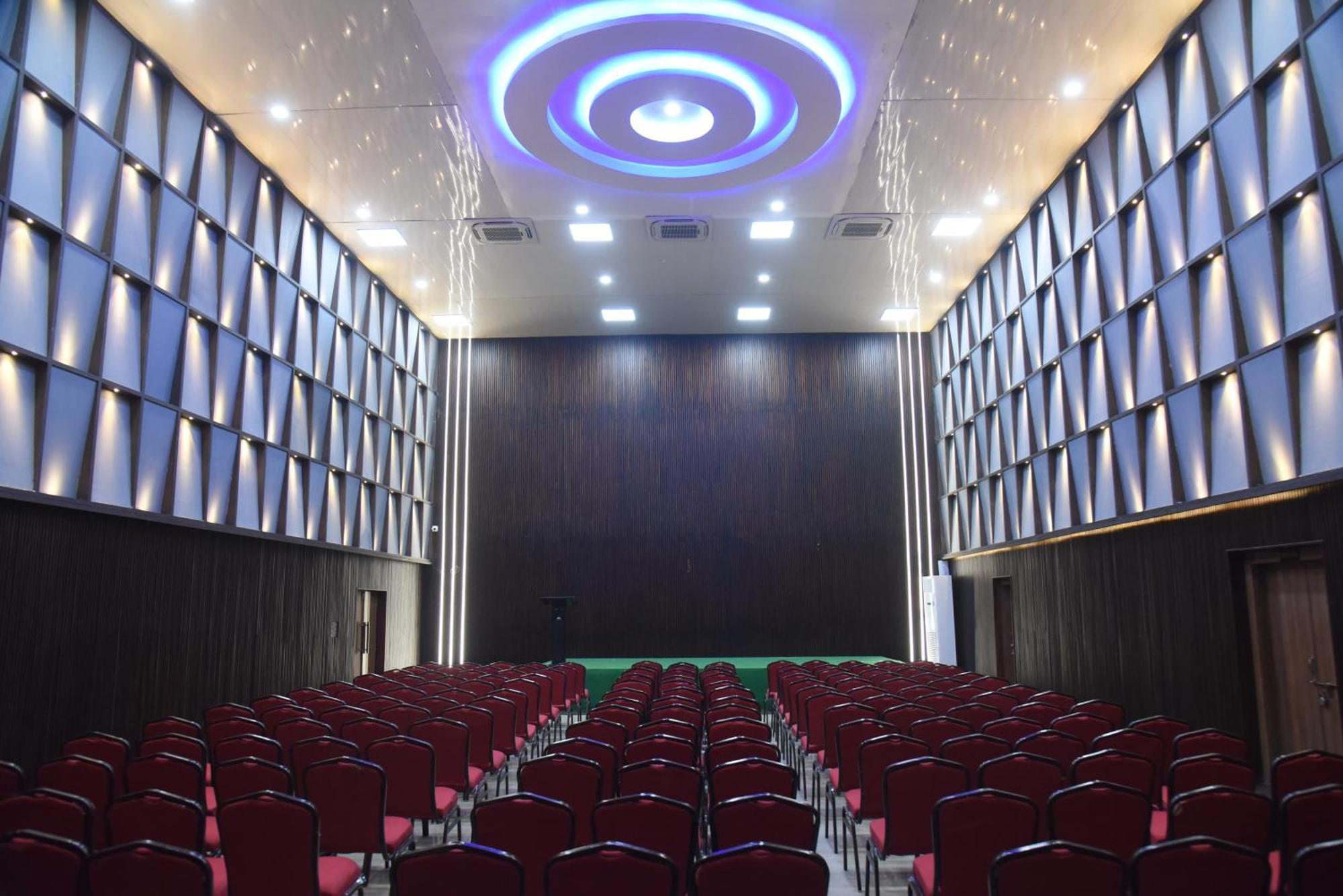 Hotel Obsidian Blue Itanagar Ngoại thất bức ảnh