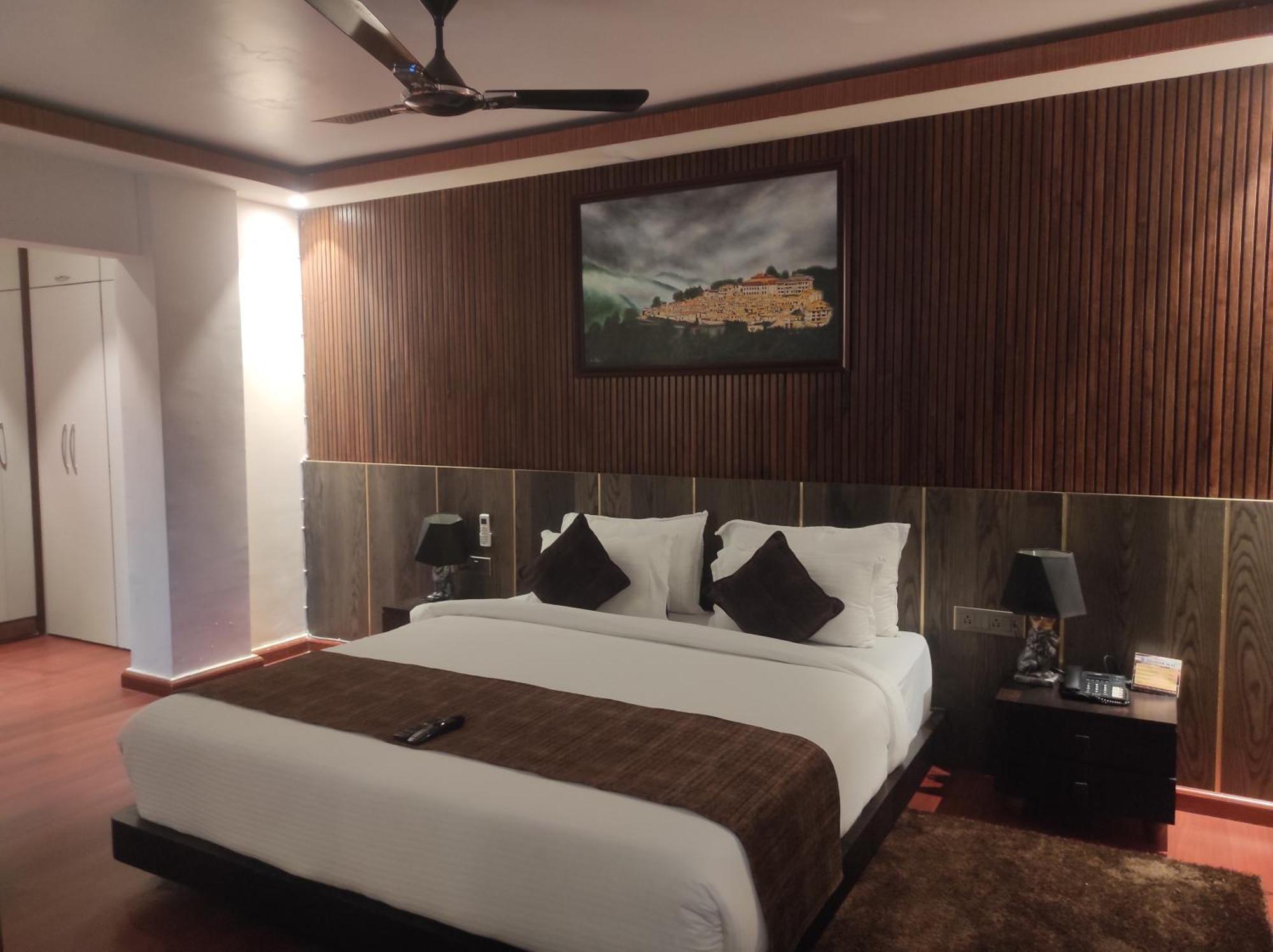Hotel Obsidian Blue Itanagar Ngoại thất bức ảnh