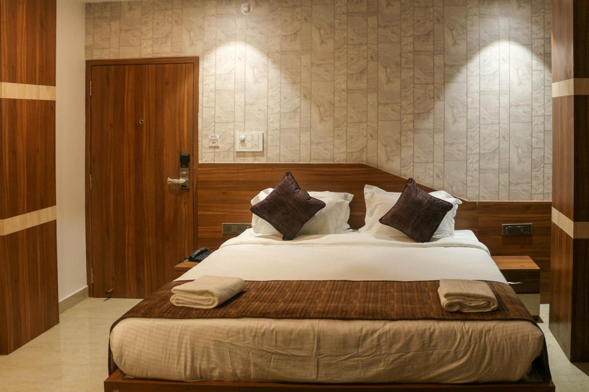 Hotel Obsidian Blue Itanagar Ngoại thất bức ảnh