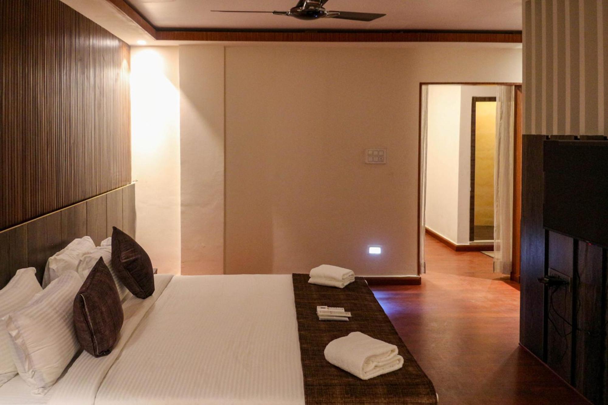 Hotel Obsidian Blue Itanagar Ngoại thất bức ảnh