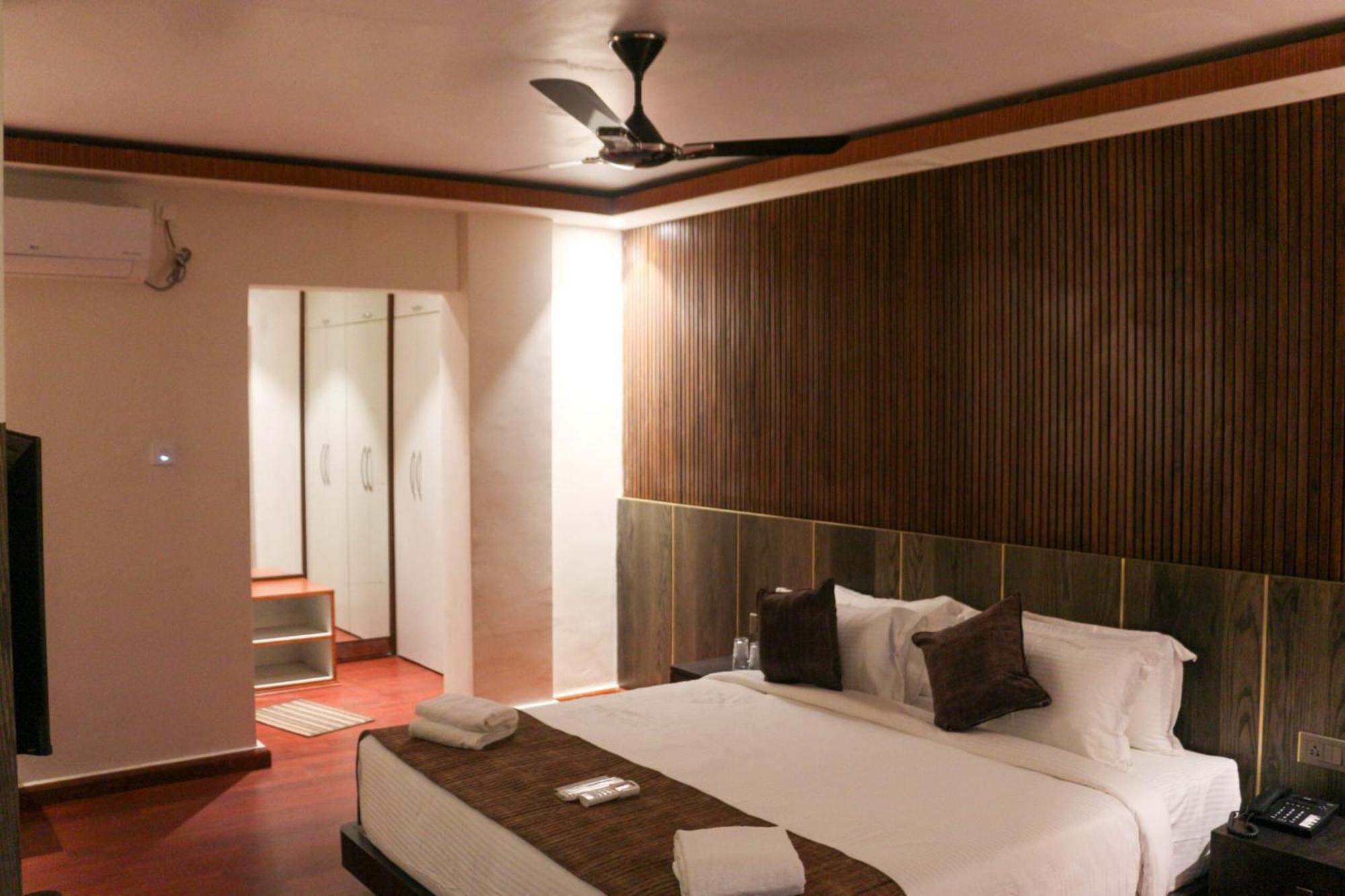 Hotel Obsidian Blue Itanagar Ngoại thất bức ảnh